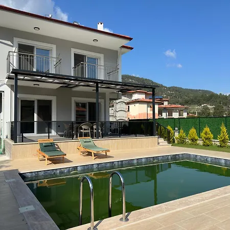 Golden Sarigerme Villa *