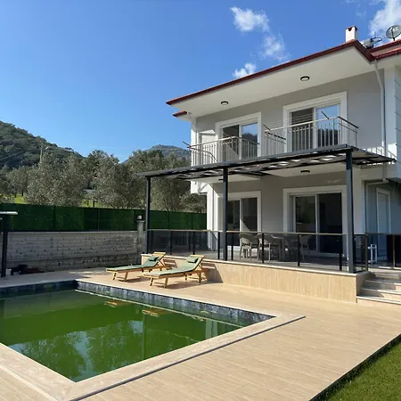 Golden Sarigerme Villa